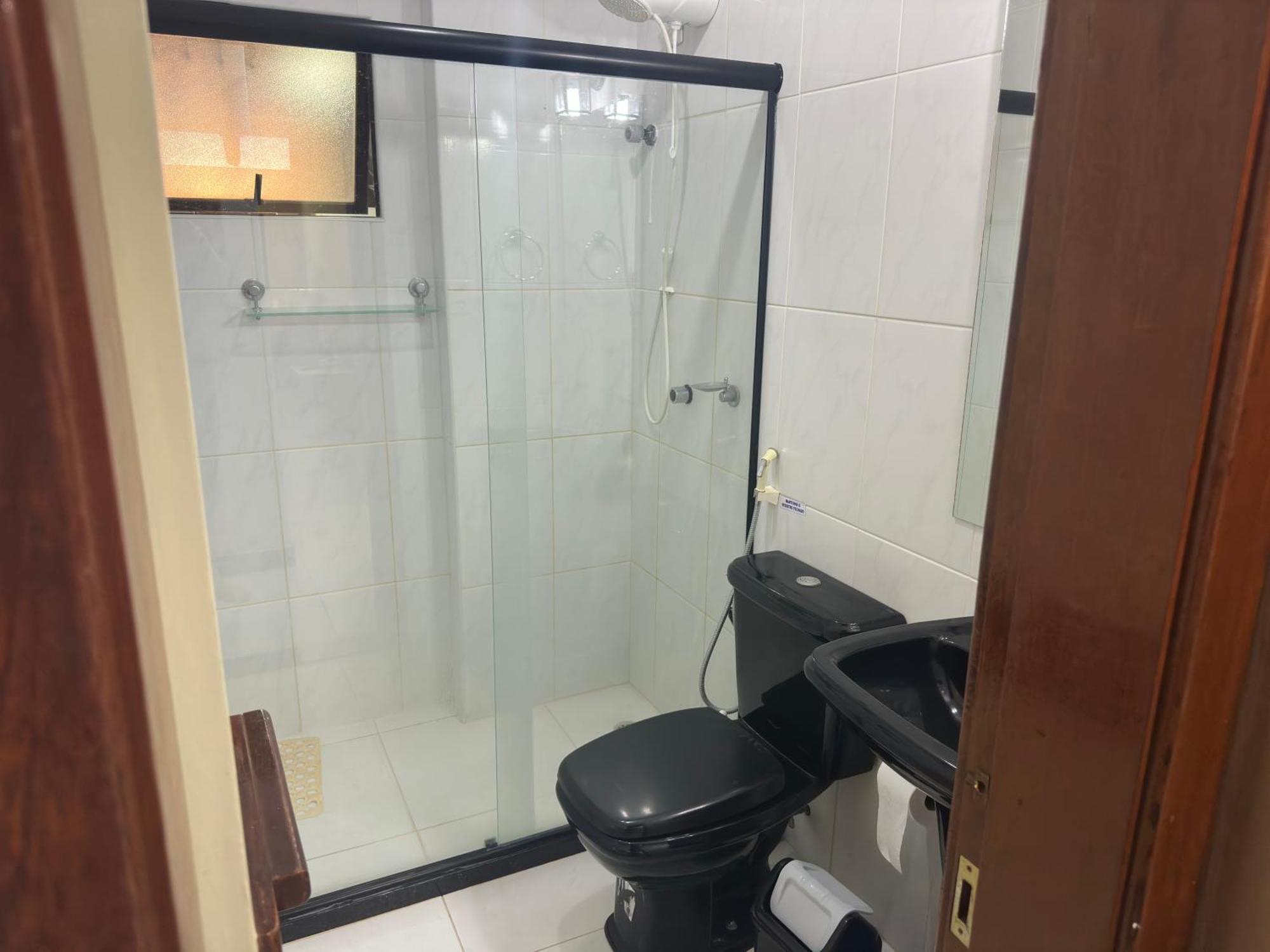 Flat Guarajuba 4 Quartos Terreo A Beira Mar - Pe Na Areia - Governanca Com Arrumadeira E Wi Fi Inclusos Camassari エクステリア 写真