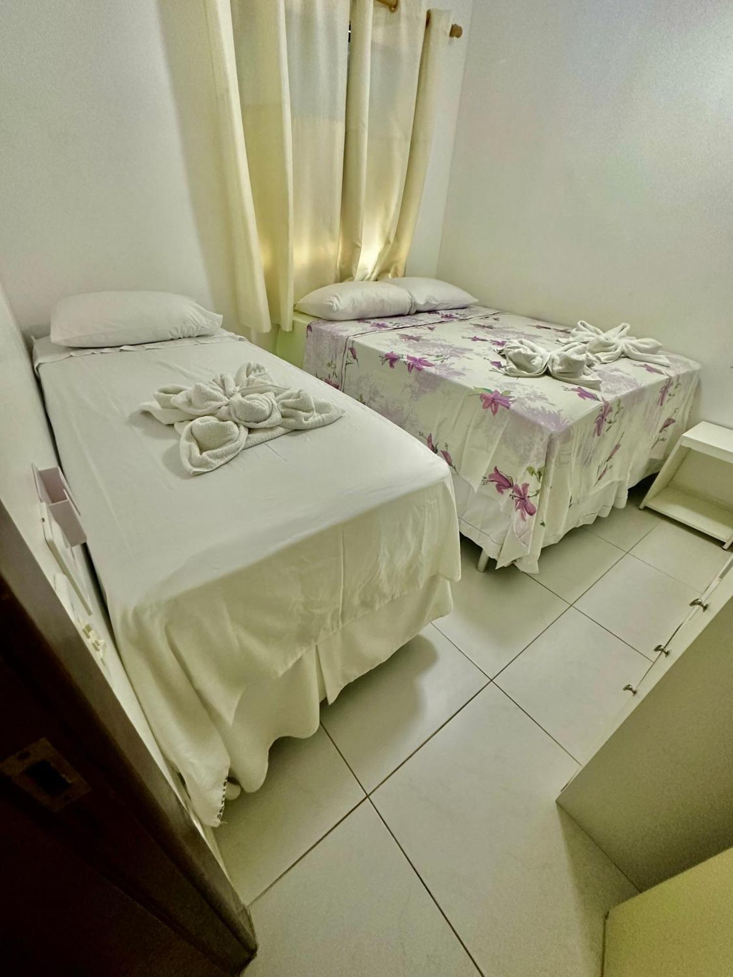 Flat Guarajuba 4 Quartos Terreo A Beira Mar - Pe Na Areia - Governanca Com Arrumadeira E Wi Fi Inclusos Camassari エクステリア 写真