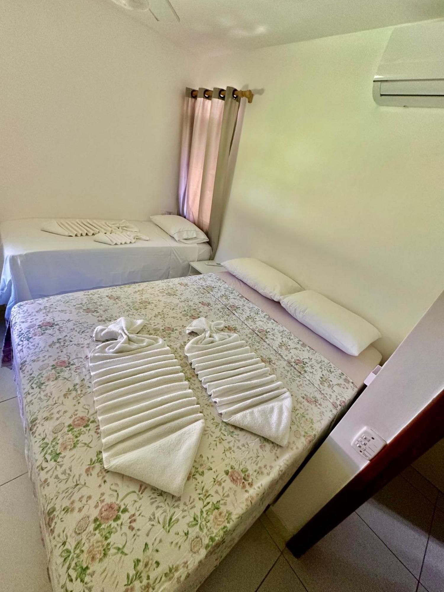 Flat Guarajuba 4 Quartos Terreo A Beira Mar - Pe Na Areia - Governanca Com Arrumadeira E Wi Fi Inclusos Camassari エクステリア 写真